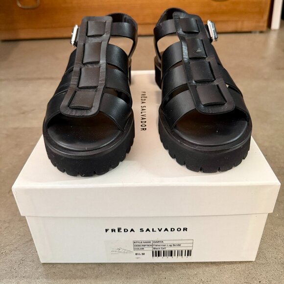 Freda Salvador Shoes - Picture 1 of 3